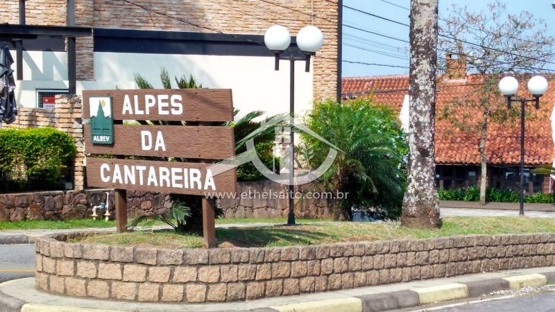 Casa em Condomínio venda Caraguatá - Referência 381AKS0553